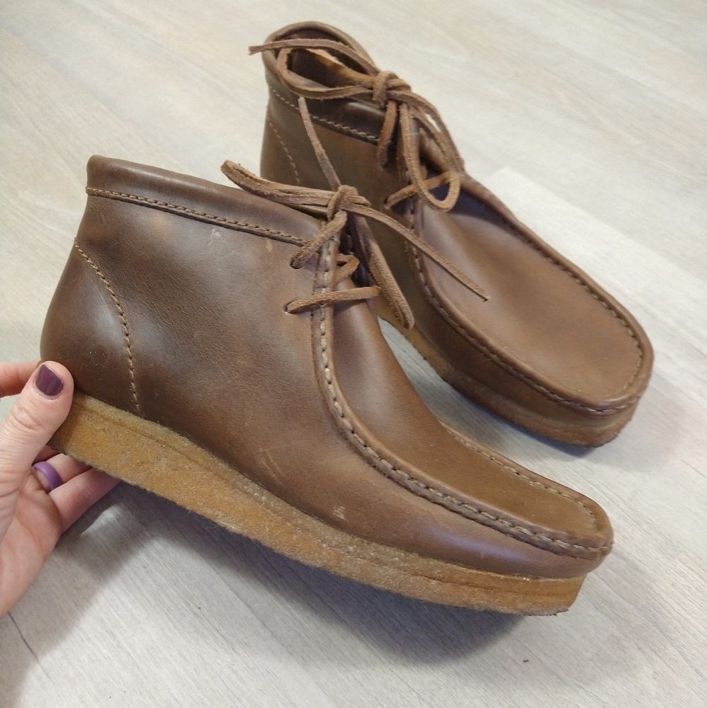 Clark originals homies Wallabies men brown leather sz 7.5 lace up